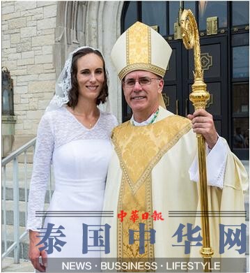 美国38岁女子与耶稣“结婚” 承诺终生禁欲