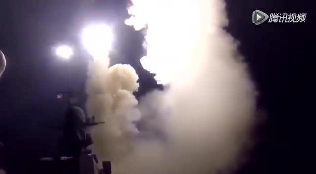 俄罗斯战舰连射26枚巡航导弹打击IS