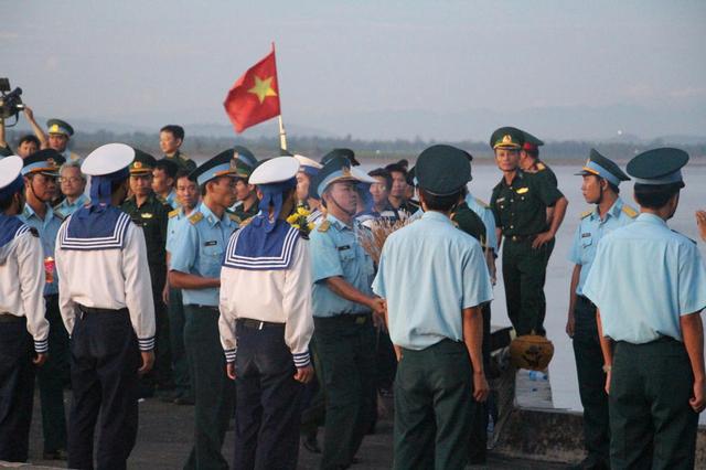 中国派舰机搜寻越南坠海苏30：对华无密可言