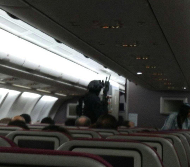 马航一客机旅客持充电宝当爆炸物欲劫机 航班返墨尔本