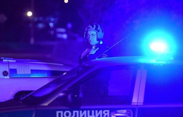 男子在莫斯科射杀路人致4人死亡 向警察投多枚手榴弹