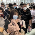 中国游客机场入境